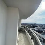Portal del Norte/ 8A