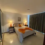 Portal del Norte/ 8A